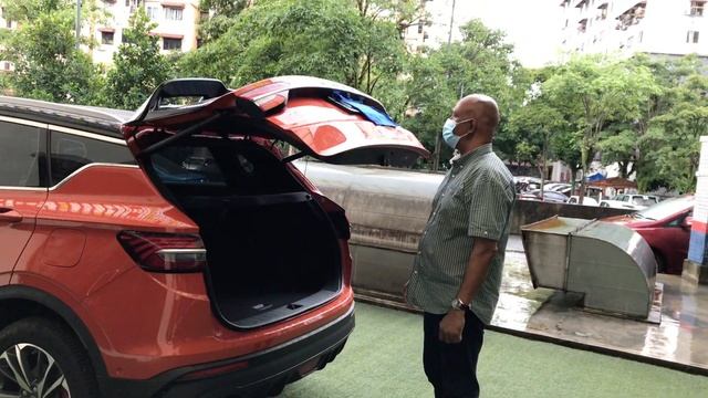 Abang Gan install Kick Sensor & Power Boot *PROTON X50* смотреть онлайн