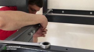 Лестница на металлокаркасе | Лестница на двойном косоуре из профильной трубы 80*40 мм.