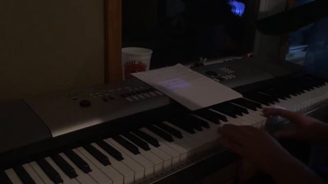 Rudolph The Red Nosed Reindeer on Yamaha YPG 535 Piano смотреть онлайн