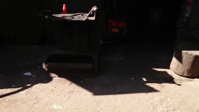 Готовлю и ставлю бескамерку на свой, меняю масло в движке и ремонт опоры гидроцилиндра! смотреть онлайн