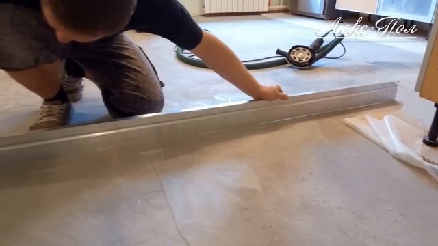 Как шлифовать стяжку пола? Шлифовка бетона болгаркой с алмазным диском. смотреть онлайн