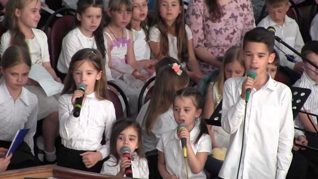 Бичиковы Христос воскрес! Воскрес Мессия! смотреть онлайн