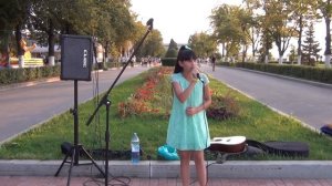 Диана Анкудинова - Там нет меня. Набережная г. Самары..mp4