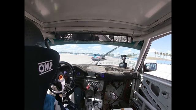 Getting faster in the SE30 смотреть онлайн