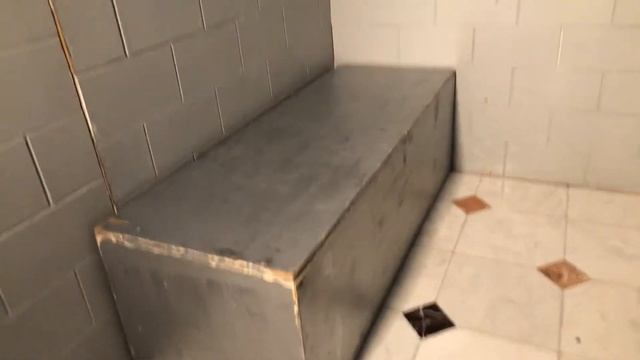 Exploring The cell of solitary confinement смотреть онлайн