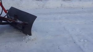 Борьба со снегом поворотным отвалом ._HD.mp4