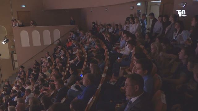 Лететь вперёд, расправив крылья знаний! смотреть онлайн