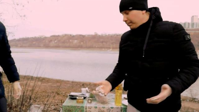 Сметанно-сливочные голени индейки, на углях. смотреть онлайн