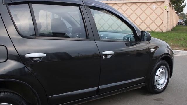 Купить RENAULT SANDERO с пробегом смотреть онлайн