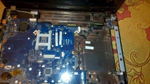 Как разобрать ноутбук Samsung R440 JA01