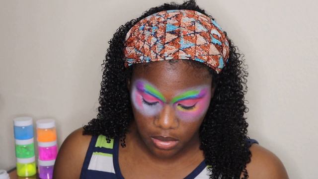 Bright Lights Challenge feat. Pinky Rose Cosmetics 👩🏾🎤 смотреть онлайн