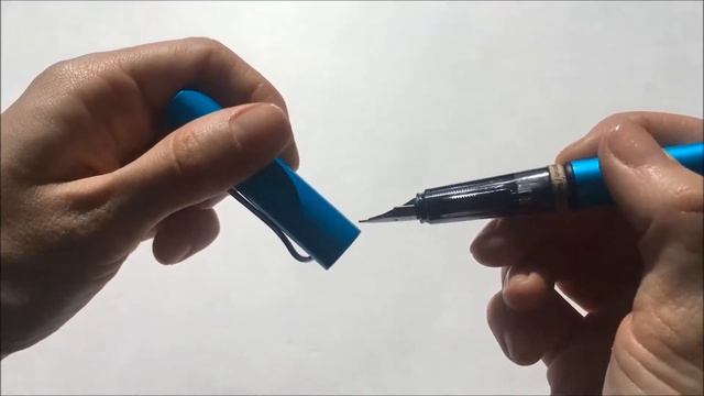 Перьевая ручка LAMY смотреть онлайн