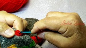 КАК ЗАШИТЬ ДЫРКУ С ПОМОЩЬЮ КРЮЧКА. ПОДРОБНО,ПОШАГОВО. КРАСИВАЯ ЗАПЛАТКА БЫСТРО, ПРОСТО. ДЛЯ НОВИЧКО