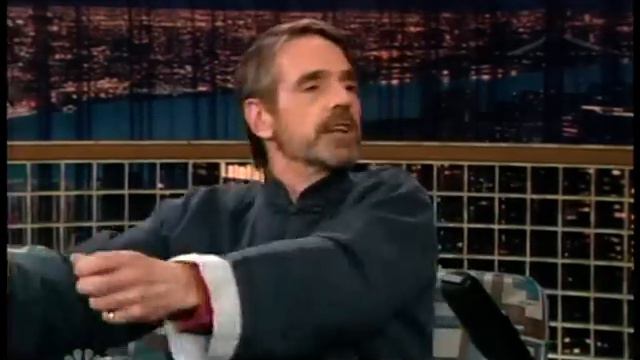 Jeremy Irons shares some child rearing advice смотреть онлайн
