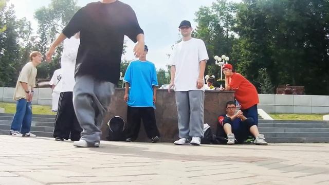 [C-Walk in Ufa] 4 Way - XRay, SlimRaider, Omen & KiLoVat смотреть онлайн