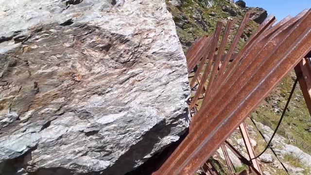 Трансфагараш 2021г. Румыния. Поход на каменные ловушки и стену. Видеообзор 4extreme.
