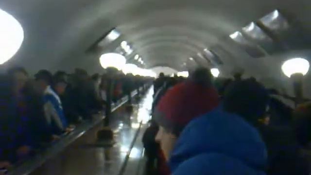 ЦСКА-Реал болельщики в метро смотреть онлайн