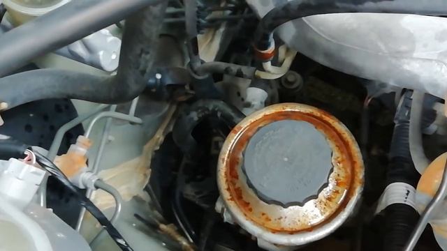 Замена масла в ГУР Toyota Carina 7a-fe смотреть онлайн