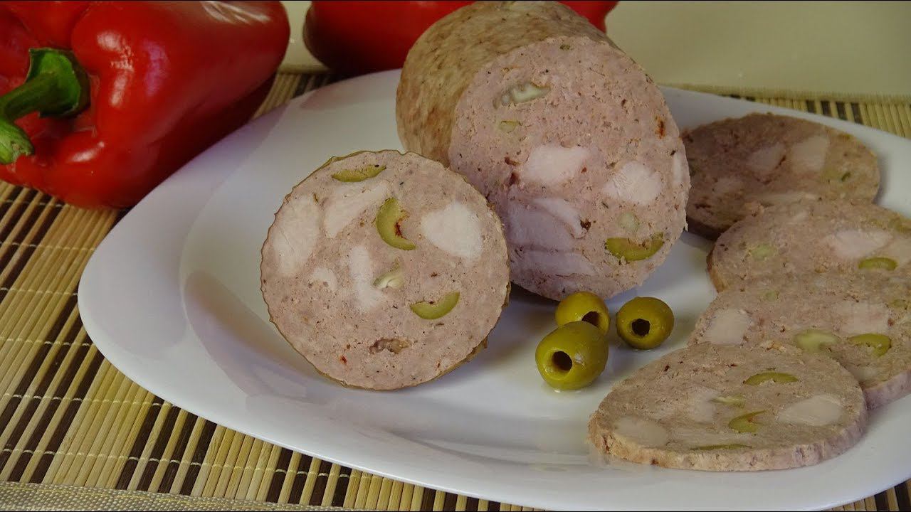 Колбаса из индейки с оливками и грецким орехом. смотреть онлайн