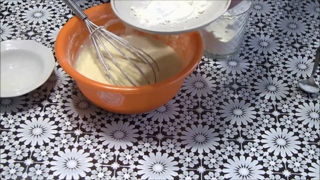 Пышные оладьи и омлет: простые рецепты