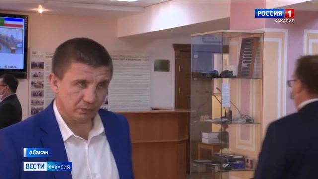 Сегодня депутаты утвердили главный финансовый документ Хакасии смотреть онлайн