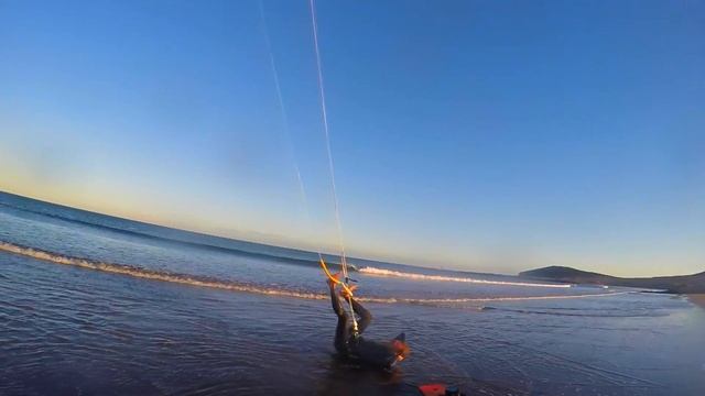 Offshore wind kitesurfing on Tenerife смотреть онлайн