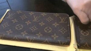 Louis Vuitton Zippy Wallet Fake vs Original