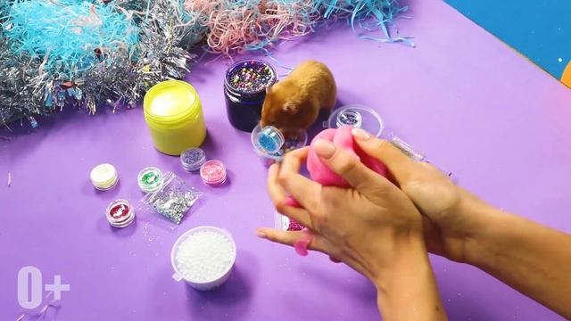 СЛАЙМ челлендж угадай что выберет ХОМЯК странные лизуны / МаусХаус смотреть онлайн