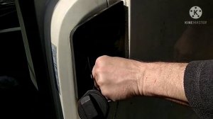 VW T5 Замена лючка бензобака на Лючок с разбора. болтаться больше не будет ®️