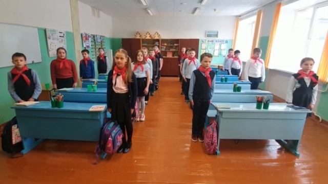 Гимн РФ ГБОУ СОШ д. Мокшино смотреть онлайн