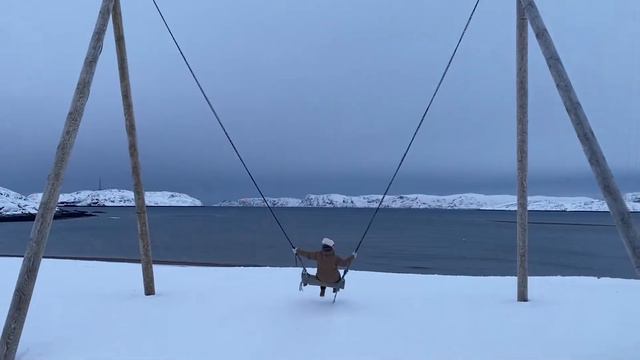 Как пройти сквозь метель!Териберка.Ч2.Пляжные развлечения,Где и что поесть в Териберке?Оленья ферма смотреть онлайн