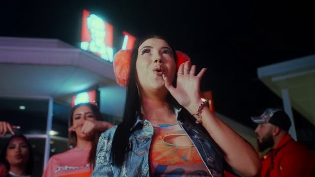 Artie 5ive - ANELLI E COLLANE ft. ANNA смотреть онлайн