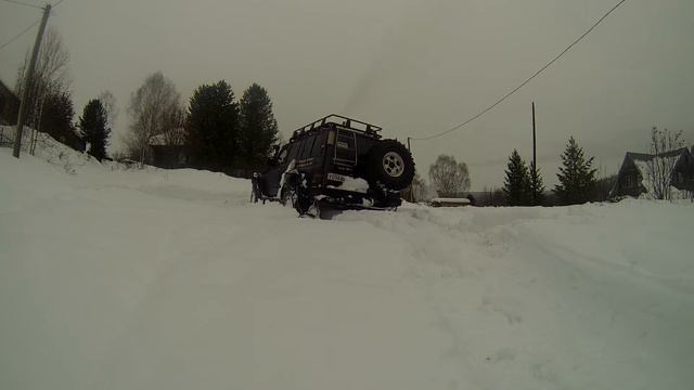 Patrol 056. Разворот по снегу. смотреть онлайн