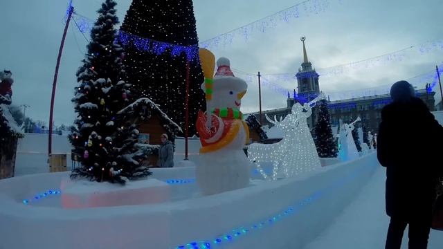 Главная елка Екатеринбурга 2015 смотреть онлайн