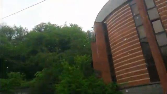 Автомобильная прогулка по Киеву Едем с левого берега Днепра на правый смотреть онлайн