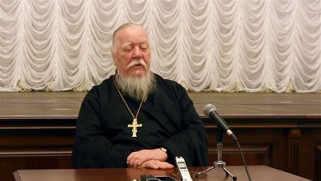 Беседа о семейной жизни со студентами Московской духовной академии и Регентской школы. Часть 1 смотреть онлайн