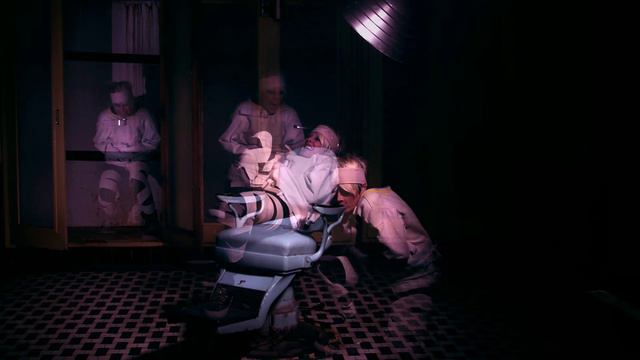 Осип Мандельштам - Пусть в душной комнате, где клочья серой ваты (читает Алексей Мандельштам)