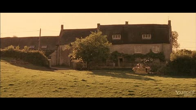 Трейлер Неотразимая Тамара (Tamara Drewe) смотреть онлайн