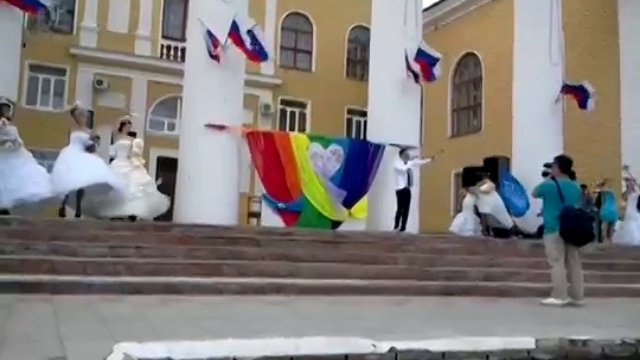 Парад невест 2014. Жирновск! 10.05.2014. Новости Жирновска - форум ЖИРАФ смотреть онлайн