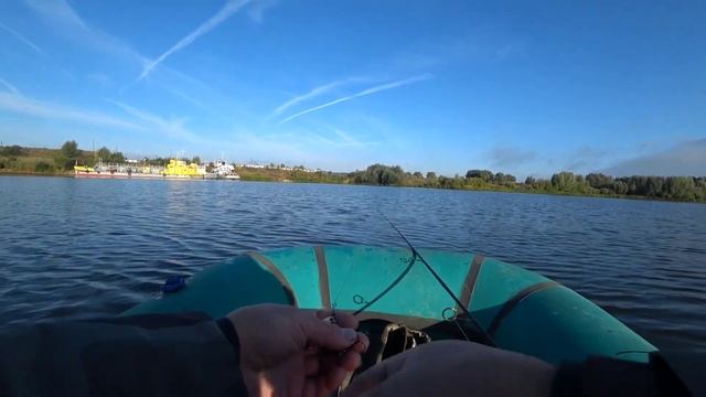 Рыбалка на Оке.Ловля с лодки на спиннинг смотреть онлайн