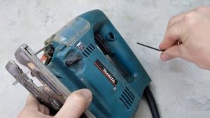 Как поменять пилку на лобзике