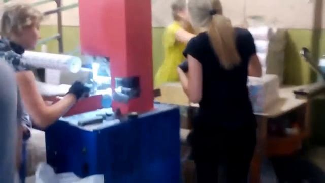 Копия видео "Делаем туалетную бумагу 2" смотреть онлайн