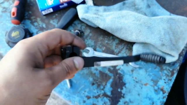 [По бюджету] Замена/ремонт ручки реверса и крышки бака. Лодочный мотор mercury / tohatsu f2.5m 4т смотреть онлайн