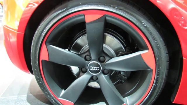 2012 Audi TT RS Exterior and Interior at 2012 New York International Auto Show смотреть онлайн