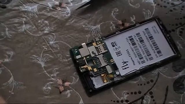 Ремонт FLY телефона смотреть онлайн