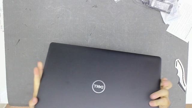 Unboxing Dell Inspiron 3583 With Intel Core i5-8265U, DDR4, NVME смотреть онлайн