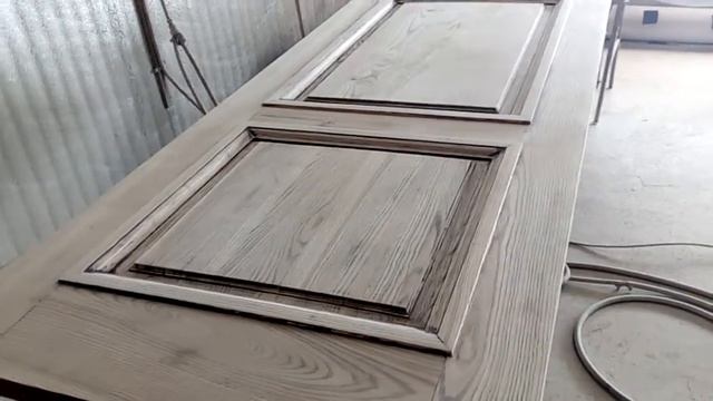 Двери из массива ясеня. Патирование. смотреть онлайн