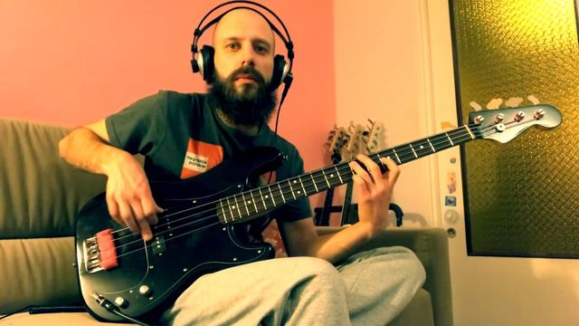 Aria Pro II Primary Bass ’80 - Thomastik JF344 - Ampeg SVP PRO смотреть онлайн