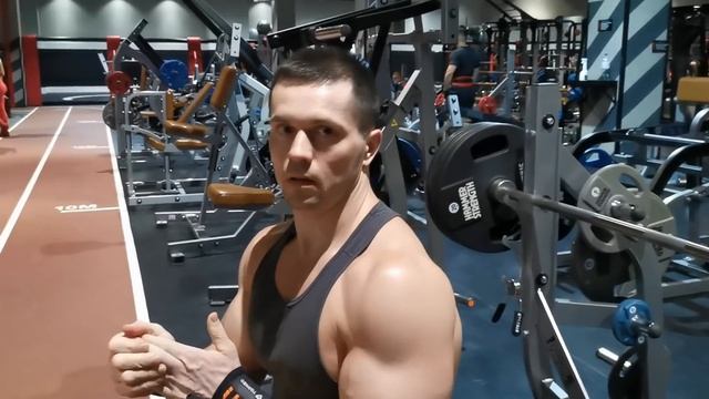 Что стало с жимом штанги лёжа через 3 месяца отжиманий от пола? смотреть онлайн
