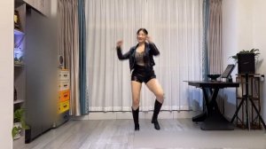 Легкий, превосходный танец Цин Цин подобен весеннему ветерку | гармония